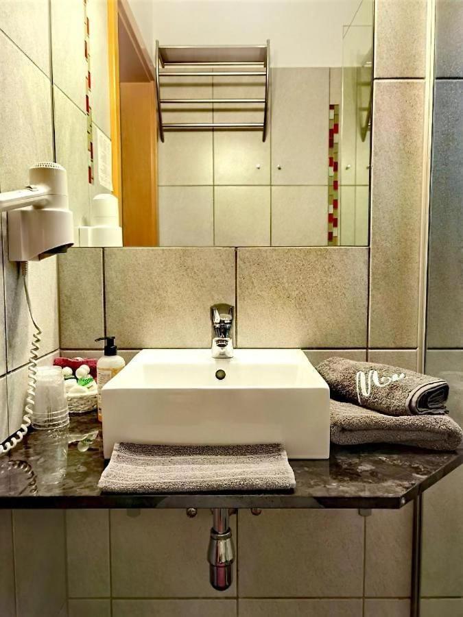 Lion Blue Point Hotel Tulln An Der Donau Zewnętrze zdjęcie